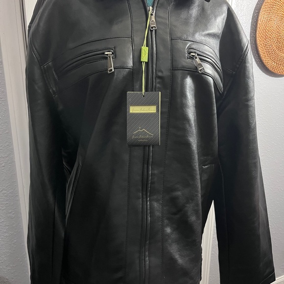 Men's Black Leather Jacket Large - Picture 7 of 14